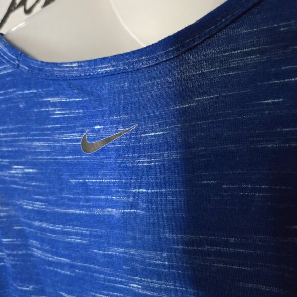 Womens Workout Top Bundle, Blue Nike Tank & Maroon Asics Top, S - Picture 4 of 10